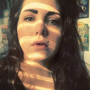 Meet your Posher, Dori